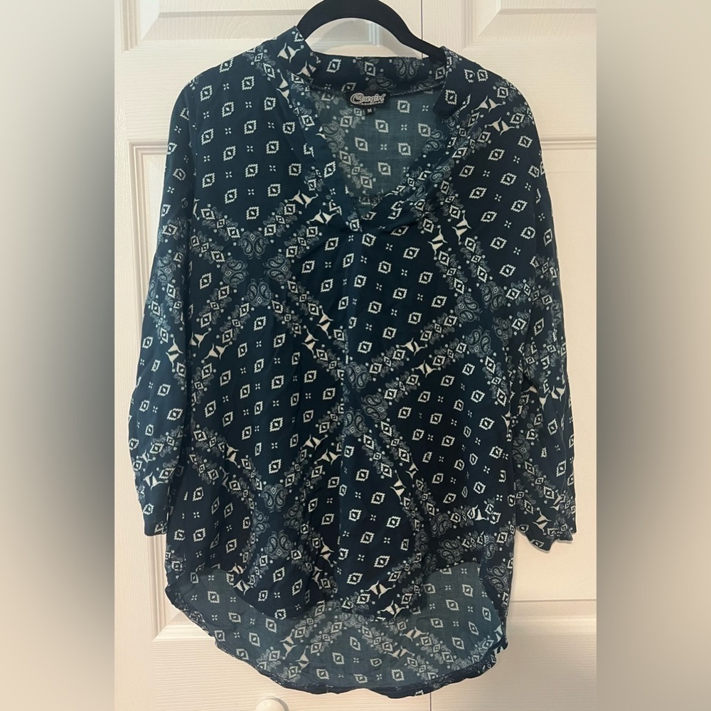 Women's Cowgirl Hardware 3/4 Sleeved Top